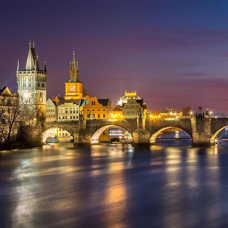 Old Town Square Holiday Homes Praga Esterno foto