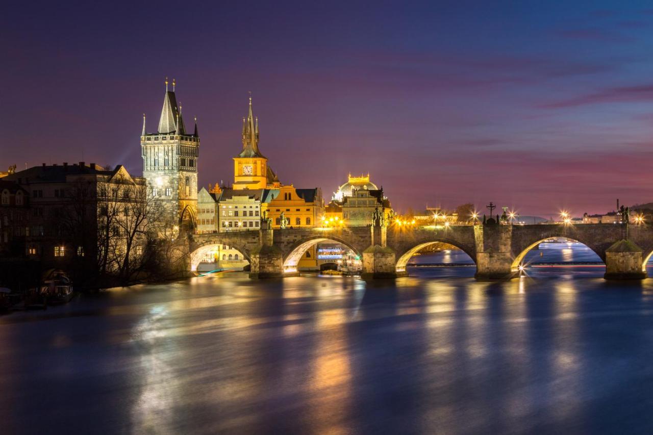 Old Town Square Holiday Homes Praga Esterno foto